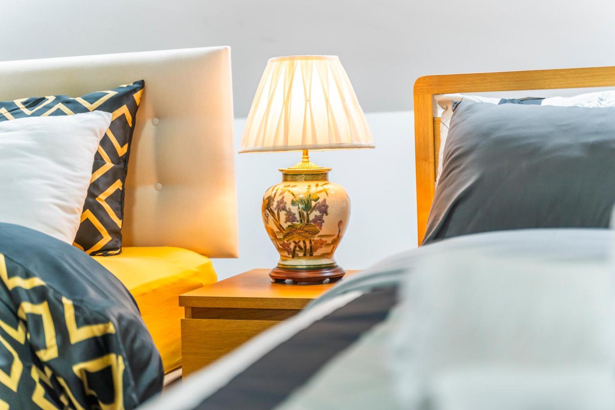 Exquisite 2-Bedroom Penthouse-Sleeps 7-Free Parking With Workstations & High-Speed Wifi 伯明翰 外观 照片